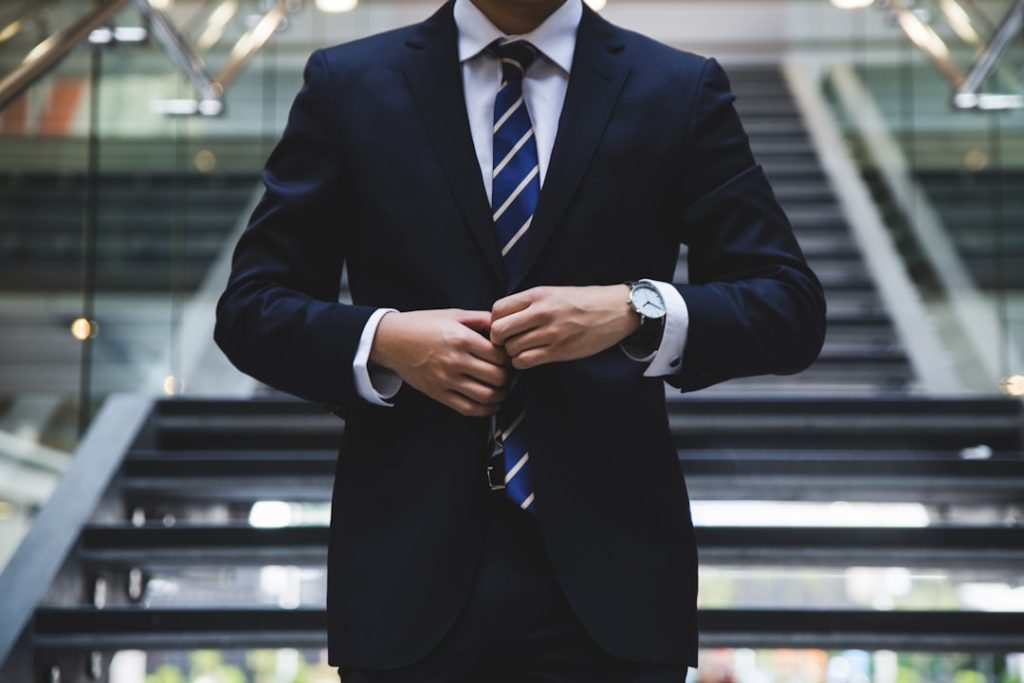 découvrez l'assurance responsabilité professionnelle, une protection essentielle pour les professionnels face aux risques de réclamations et de litiges. protégez votre activité et votre réputation avec une couverture adaptée à vos besoins.