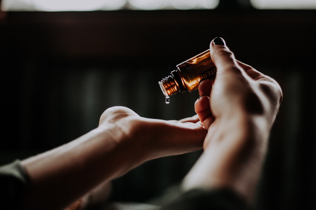 découvrez tout ce qu'il faut savoir sur l'assurance santé pour étudiants : options, avantages, et conseils pour bien choisir votre couverture santé pendant vos études.
