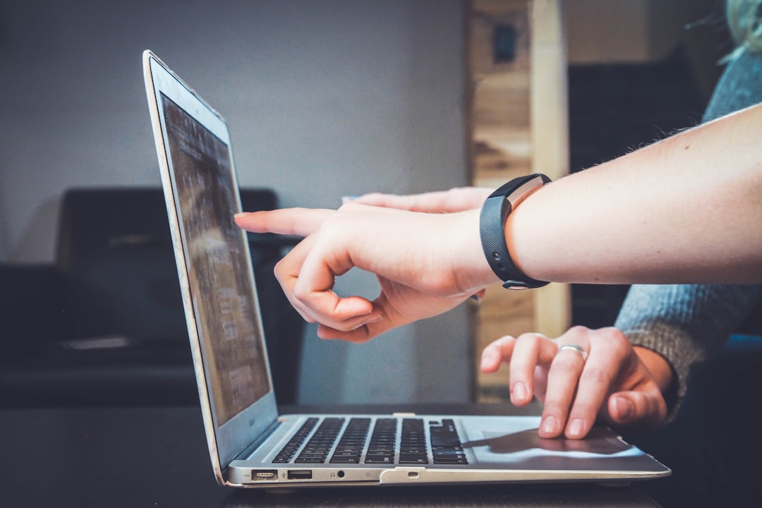 découvrez notre service d'assurance professionnelle en ligne, conçu pour protéger votre entreprise et vos actifs. profitez d'une couverture adaptée à vos besoins, d'un processus de souscription simple et rapide, et d'un support client disponible pour vous accompagner à chaque étape.
